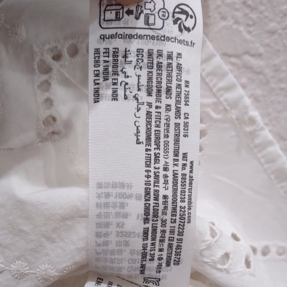 Hollister White Men's Shirt - Picture 9 of 16